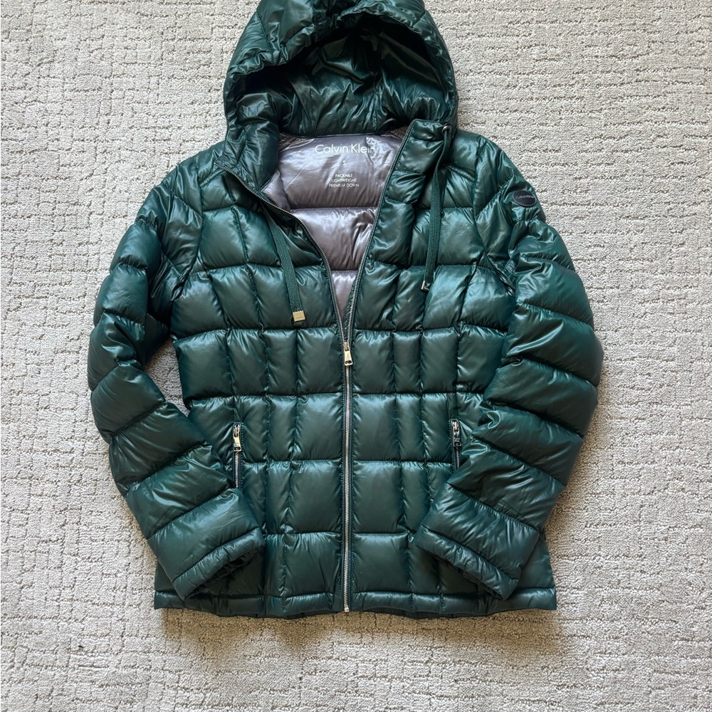 Calvin Klein Women's Dark Green Puffer Coat